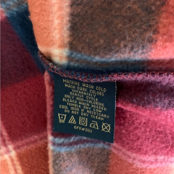 FREEDOM FOUNDRY Men’s Soft Fleece Shacket Button Down Shirt SIZE S NWOT - Picture 8 of 11